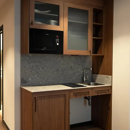 Batimont & 3* Bilbao