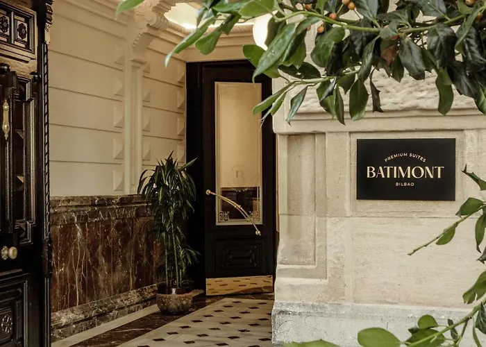 Batimont & Aparthotel 3*