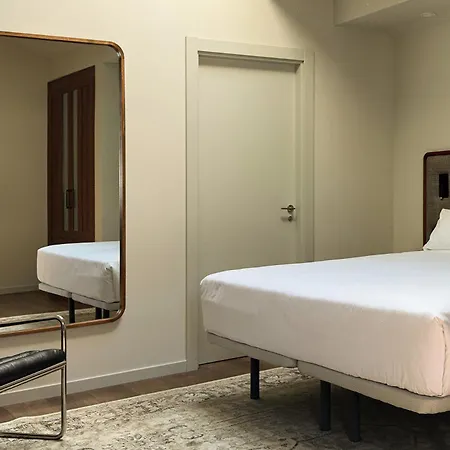 Aparthotel Batimont & 3*