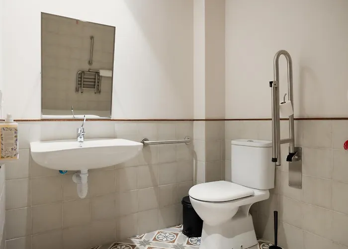 Batimont & Apartahotel 3*