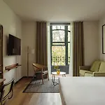 Batimont Suites&apartments Appart hôtel