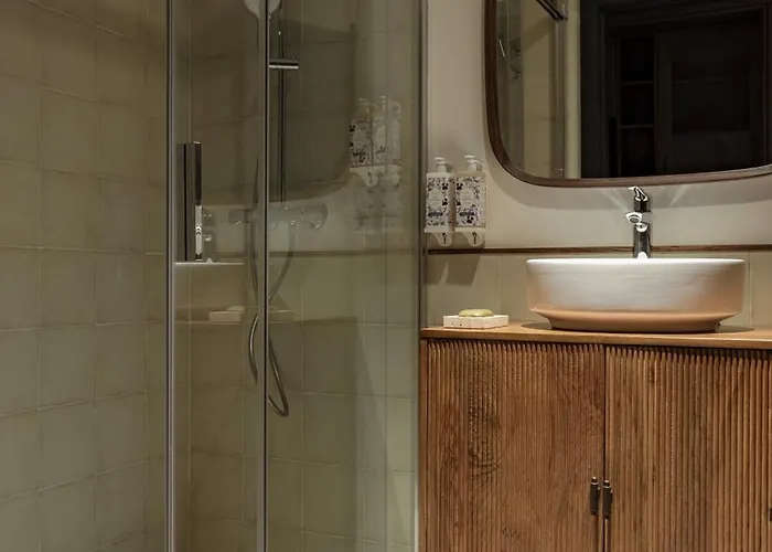 Batimont & 3* בילבאו