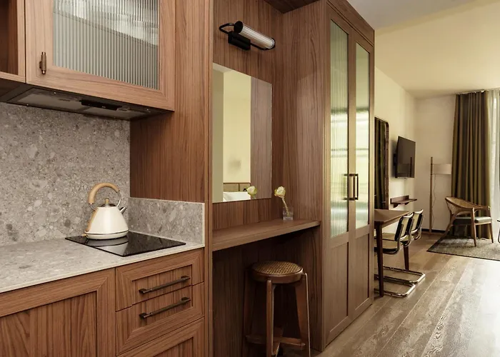 מלון דירות Batimont & 3*